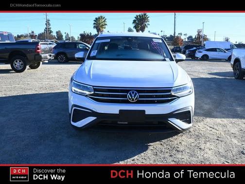 2024 Volkswagen Tiguan 2.0T SE 4MOTION