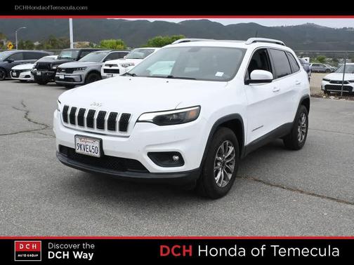 Bright White Clearcoat 2019 Jeep Cherokee Latitude Plus