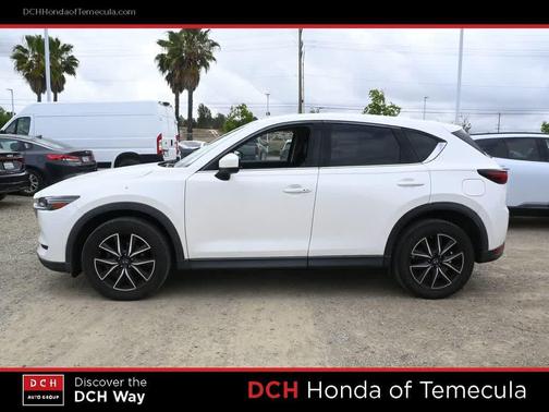 Snowflake White Pearl Mica 2017 Mazda CX-5 Grand Touring