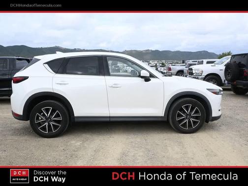 Snowflake White Pearl Mica 2017 Mazda CX-5 Grand Touring