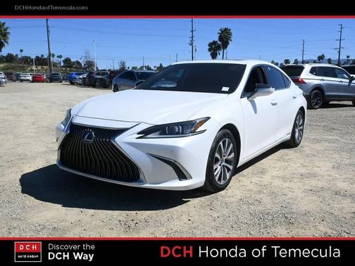 2020 Lexus ES 300h Base