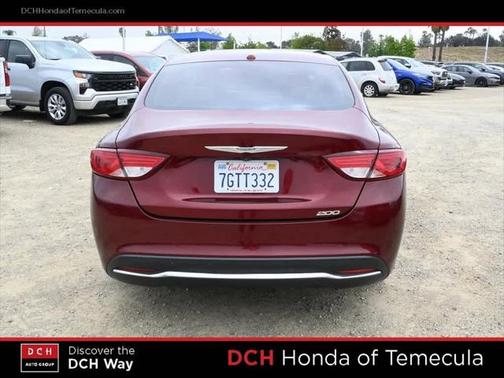 2015 Chrysler 200 Limited