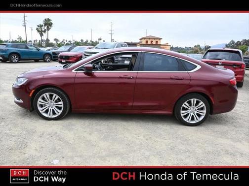 2015 Chrysler 200 Limited