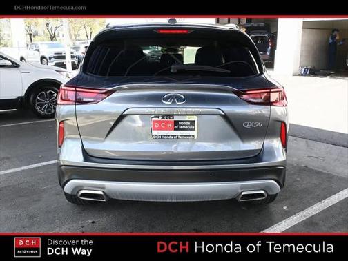 2023 INFINITI QX50 LUXE