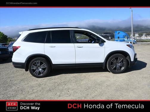 2022 Honda Pilot 2WD Sport