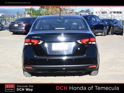 2025 Nissan Versa 1.6 S