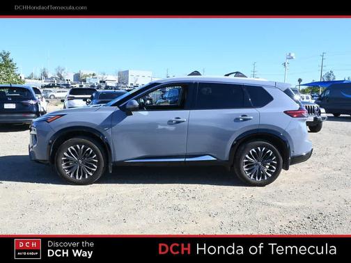 2025 Nissan Rogue Platinum