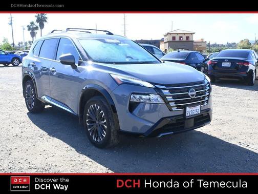 2025 Nissan Rogue Platinum