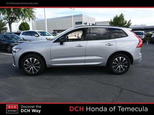 2025 Volvo XC60 B5 Core