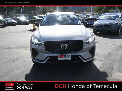 2025 Volvo XC60 B5 Core