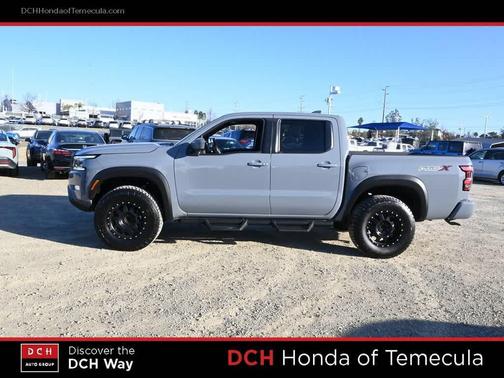 2022 Nissan Frontier PRO-X