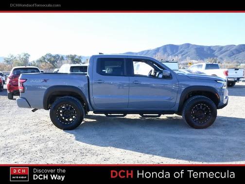 2022 Nissan Frontier PRO-X