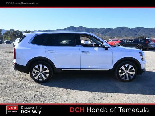 2022 Kia Telluride S
