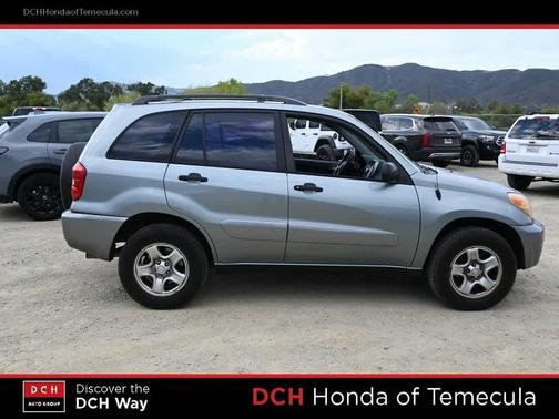 2005 Toyota RAV4 Base