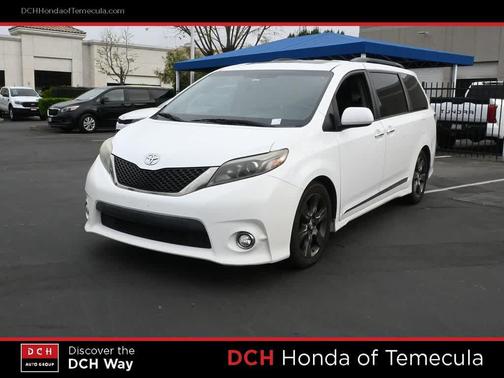2016 Toyota Sienna SE