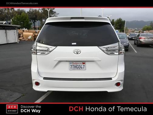 2016 Toyota Sienna SE