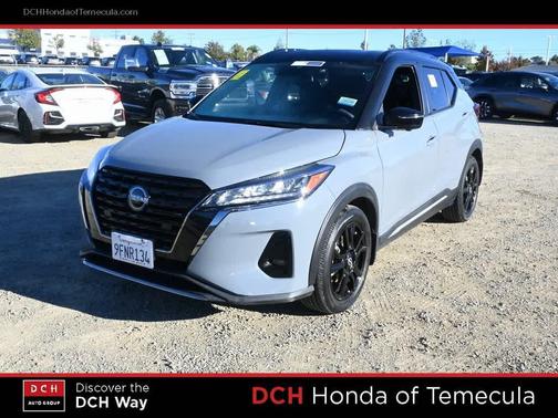 2023 Nissan Kicks SR