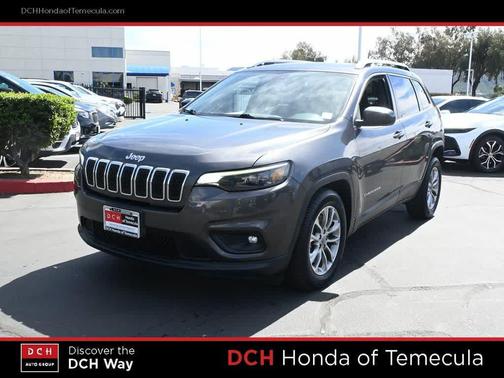 Granite Crystal Metallic Clearcoat 2019 Jeep Cherokee Latitude Plus