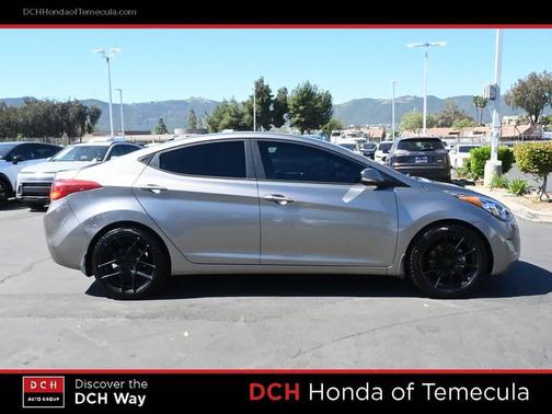 2013 Hyundai ELANTRA Limited