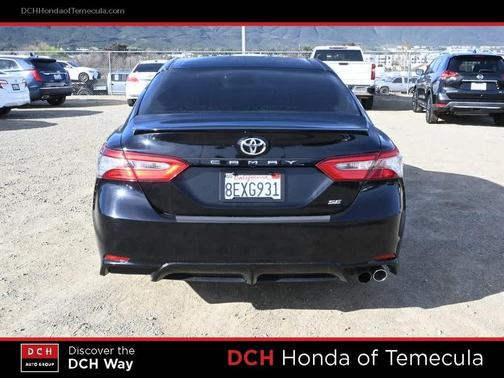 2018 Toyota Camry SE