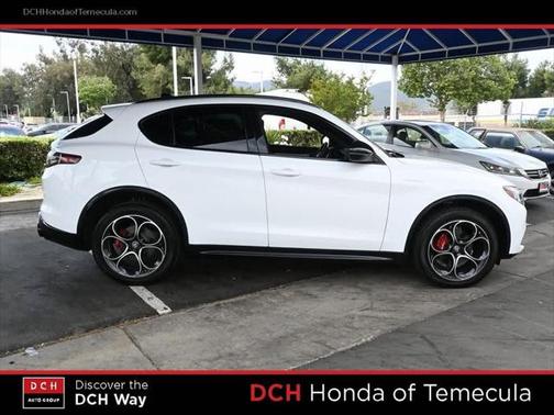 2024 Alfa Romeo Stelvio Veloce AWD
