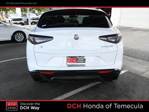 2024 Alfa Romeo Stelvio Veloce AWD