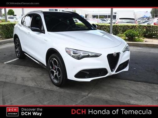 2024 Alfa Romeo Stelvio Veloce AWD