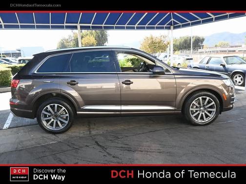 2019 Audi Q7 45 Premium Plus
