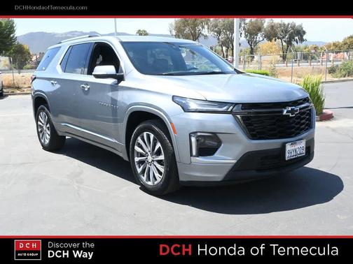 Sterling Gray Metallic 2023 Chevrolet Traverse Premier