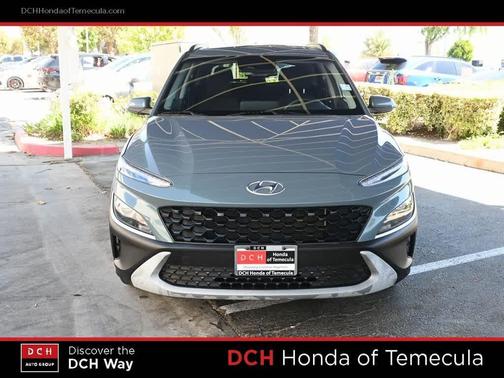 2022 Hyundai KONA SEL
