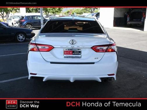 2020 Toyota Camry SE