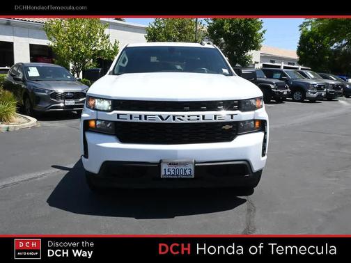 Summit White 2022 Chevrolet Silverado 1500 Limited Custom