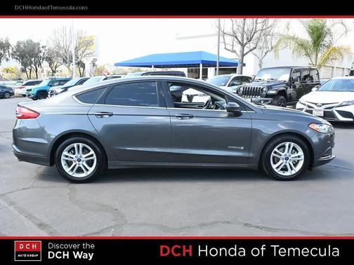 2018 Ford Fusion Hybrid SE