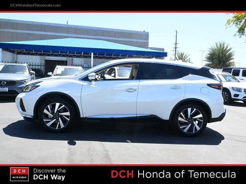 Pearl White Tricoat 2024 Nissan Murano SL FWD