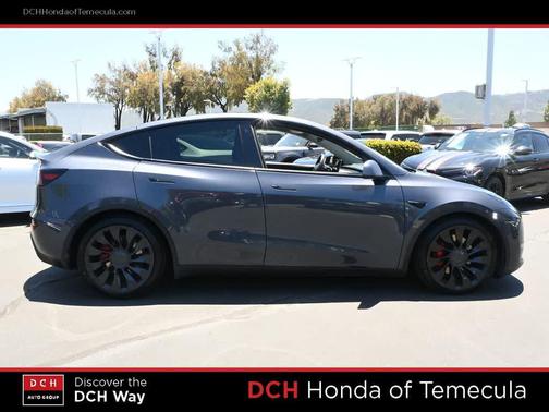 2022 Tesla Model Y Performance Dual Motor All-Wheel Drive