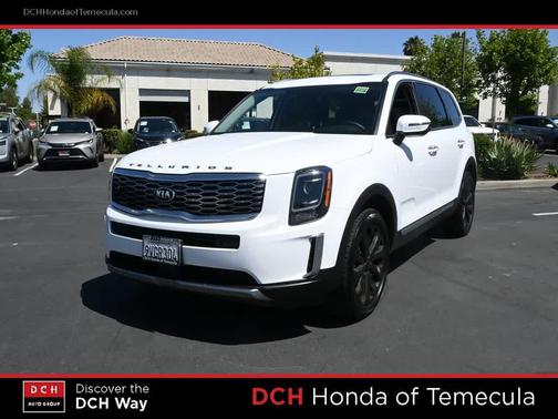 Glacial White Pearl 2021 Kia Telluride S