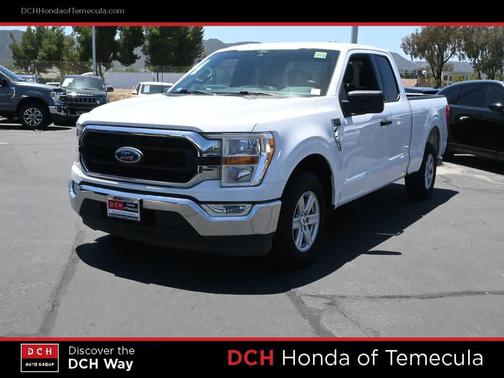 Oxford White 2021 Ford F-150 XLT