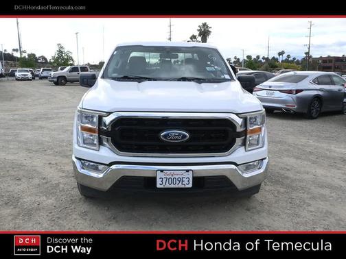 Oxford White 2021 Ford F-150 XLT