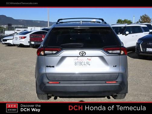 2020 Toyota RAV4 LE