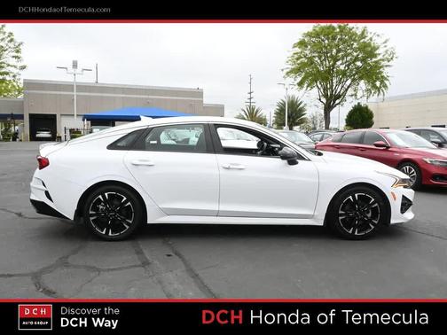 Glacial White Pearl 2022 Kia K5 GT-Line