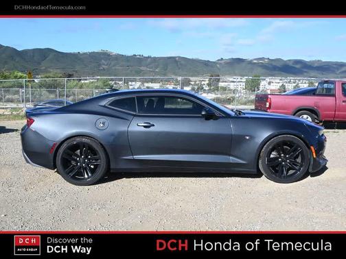 2018 Chevrolet Camaro 1LT