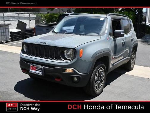 2017 Jeep Renegade Trailhawk