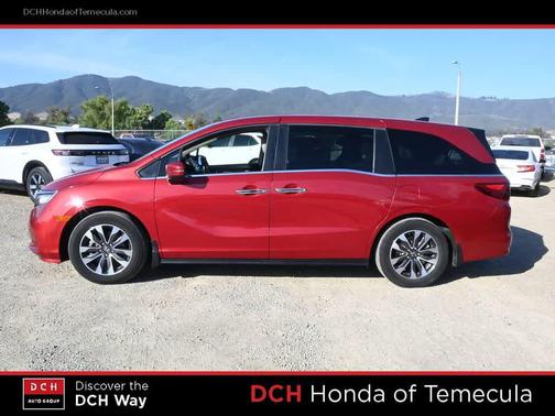 Radiant Red Metallic II 2023 Honda Odyssey EX-L