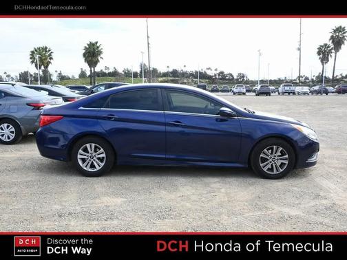 2014 Hyundai SONATA GLS