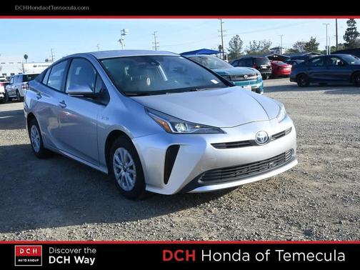2022 Toyota Prius L