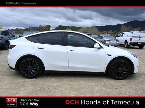 2022 Tesla Model Y Performance Dual Motor All-Wheel Drive