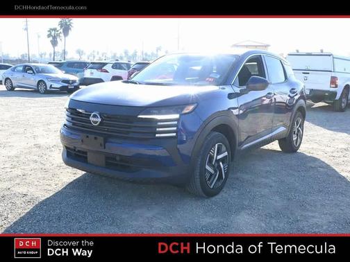 2025 Nissan Kicks SV