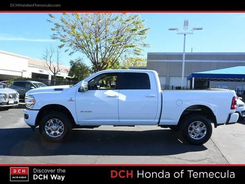 Bright White Clearcoat 2024 RAM 2500 Laramie Crew Cab 4x4 6'4' Box