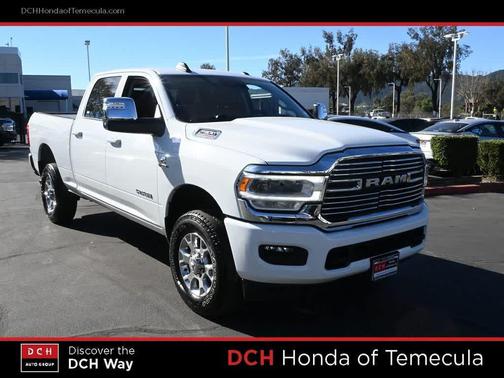 Bright White Clearcoat 2024 RAM 2500 Laramie Crew Cab 4x4 6'4' Box