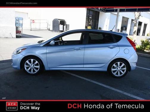 2012 Hyundai Accent SE